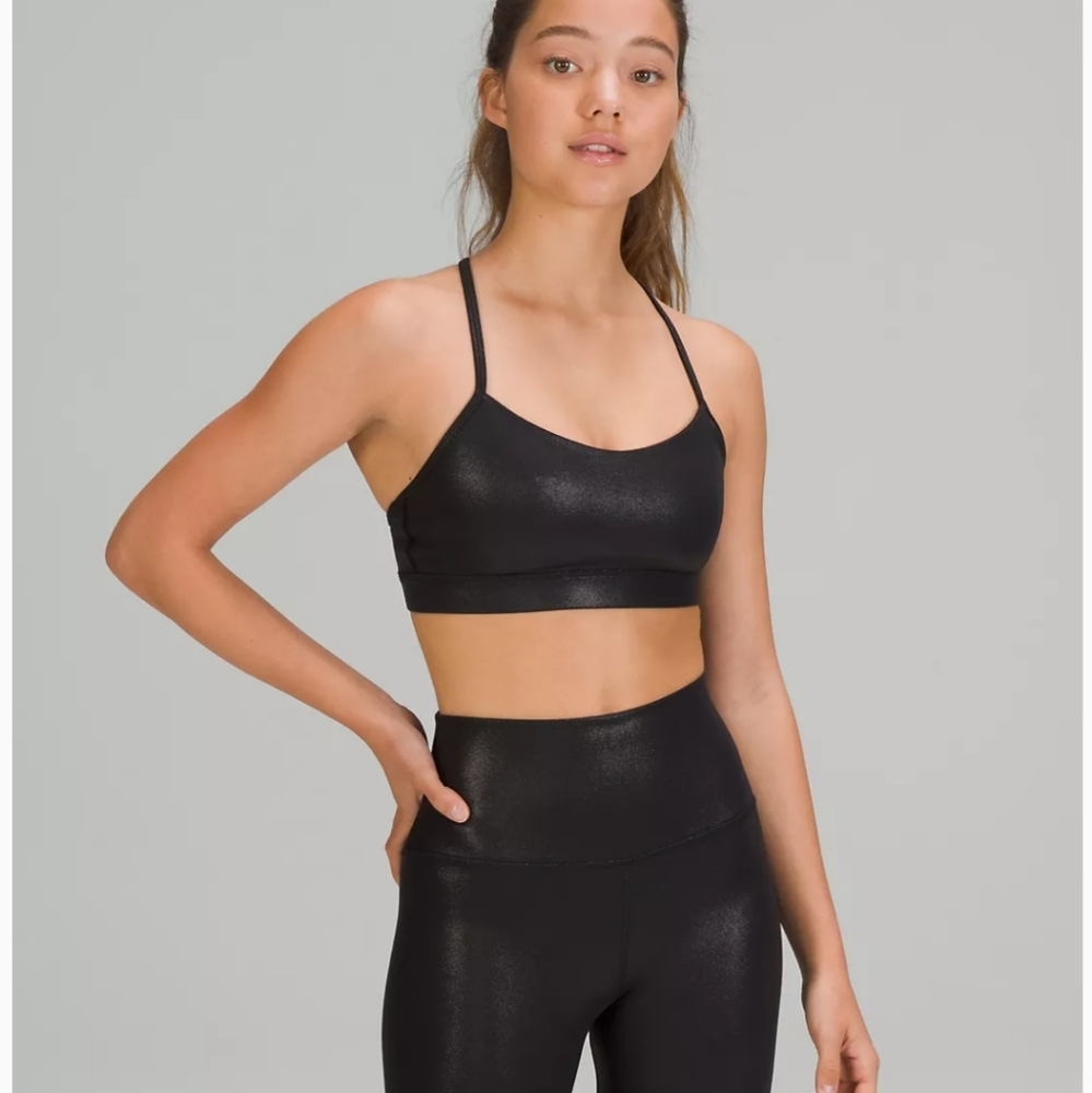 NWT Flow Y Bra *Shine